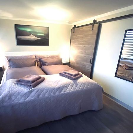 Cosy Harbour Apartment Reykjavik Exterior photo